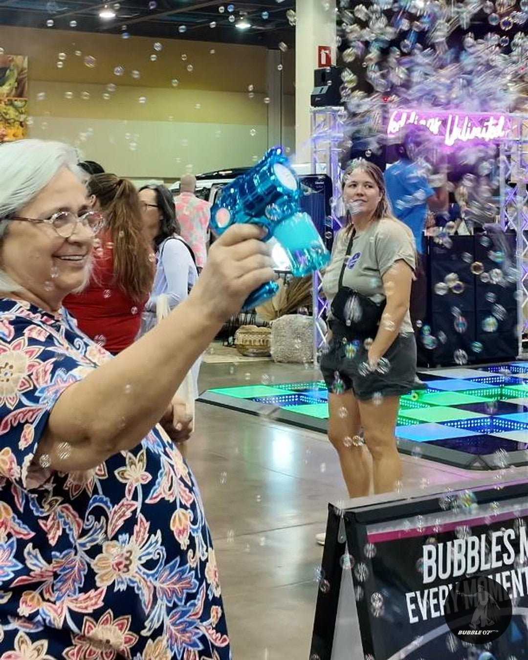 Bubble 07 Bubble Gun