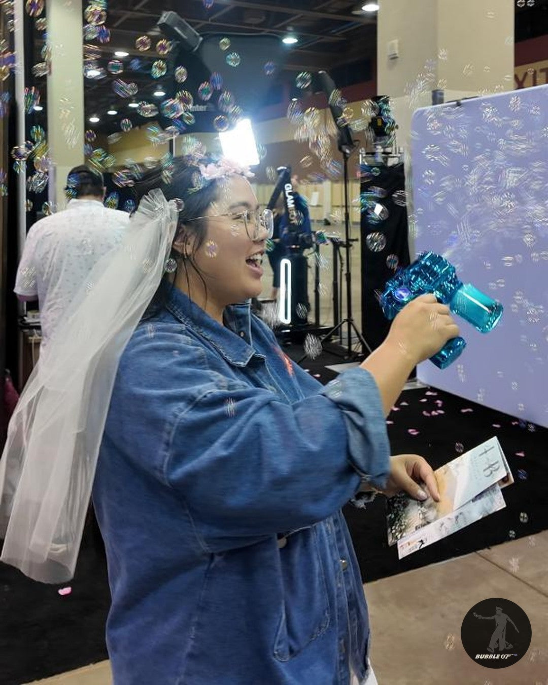 Bubble 07 Bubble Gun